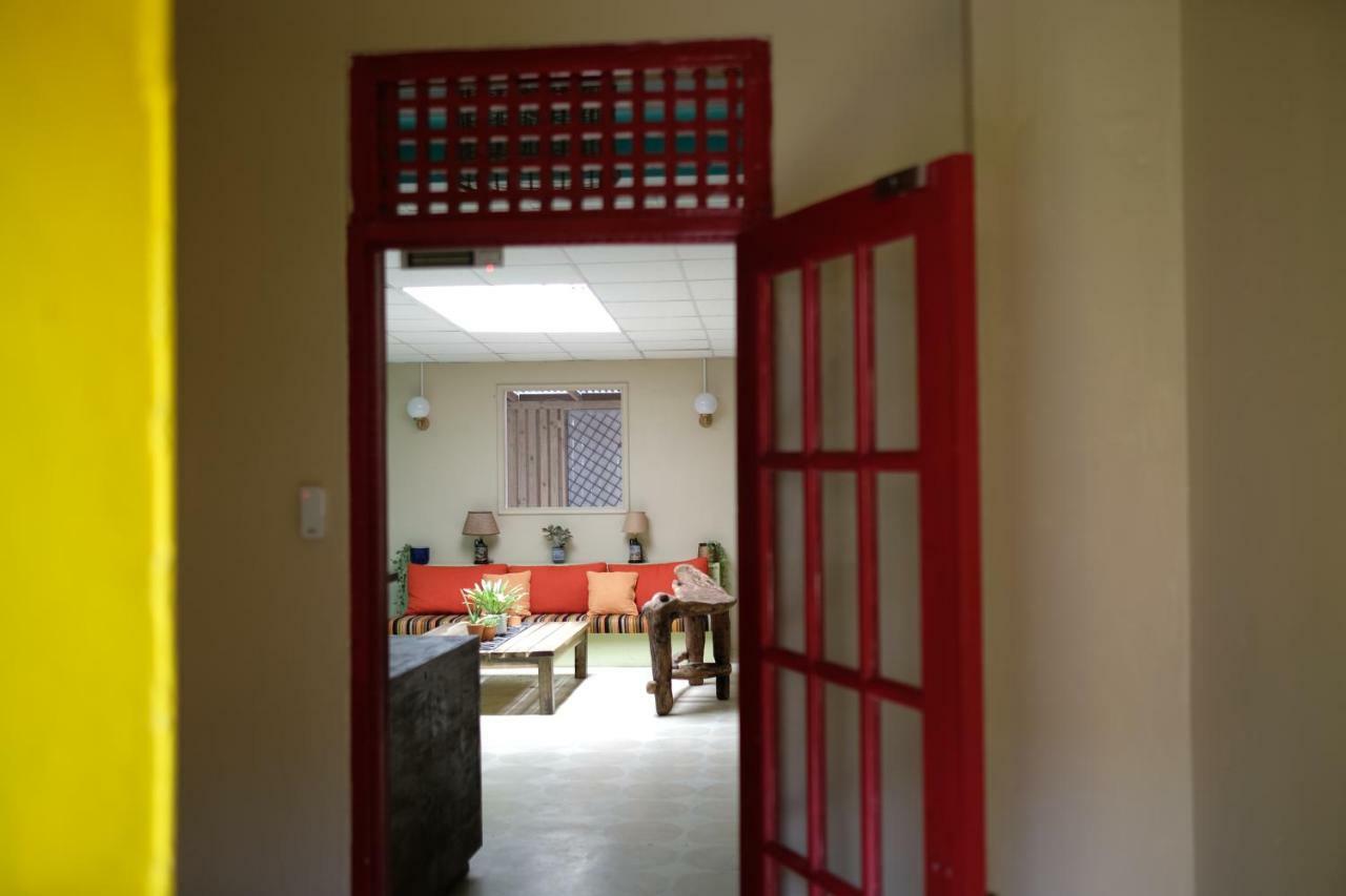 קינגסטון Ragamuffin Hostel מראה חיצוני תמונה